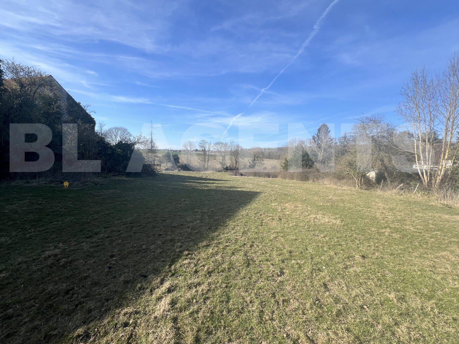 Terrain  JANVRY - Photo 1