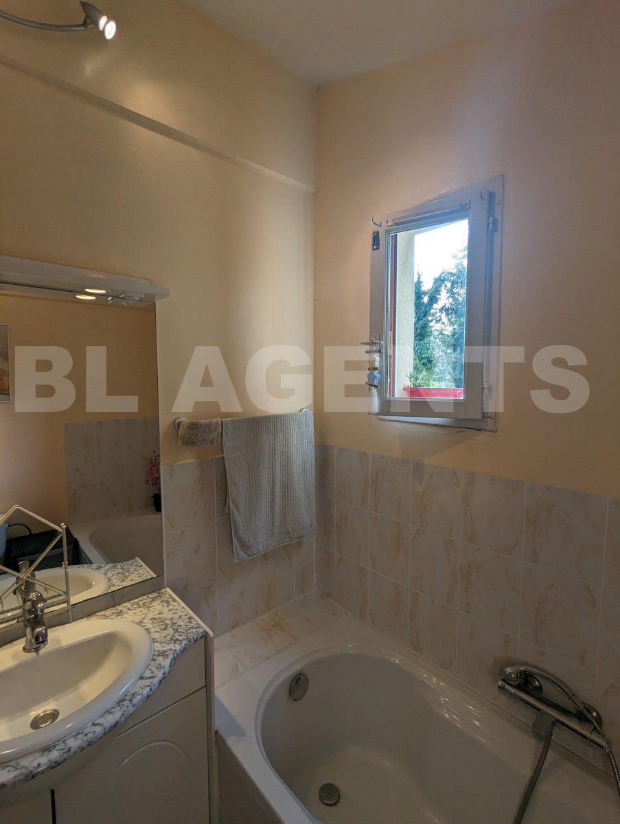 Maison 4 Pièce(s) BROSSAC - Photo 9