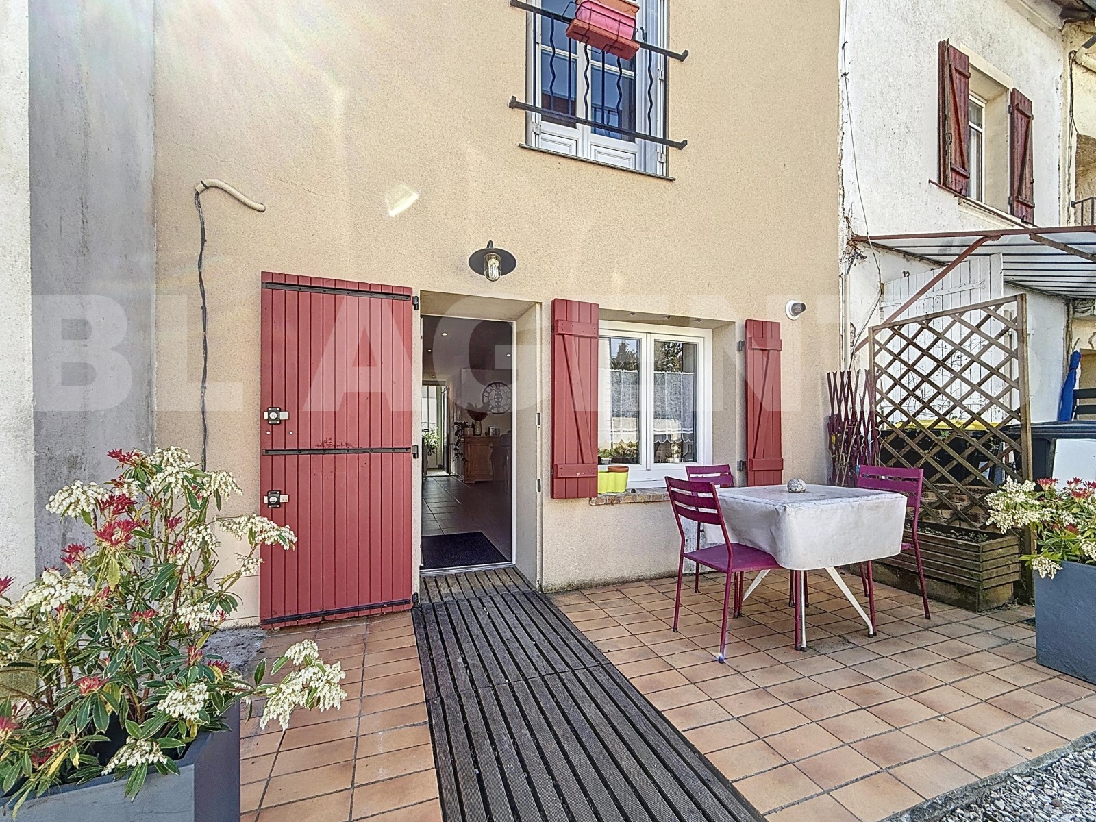 Maison de ville 4 Pièce(s) COUILLY-PONT-AUX-DAMES - Photo 1