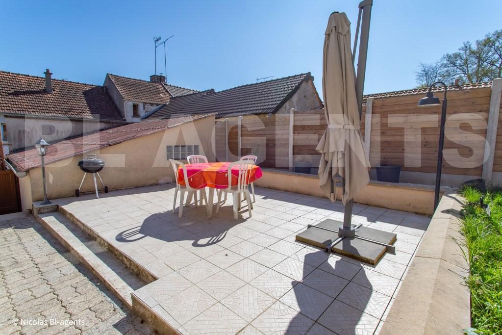 Maison 5 Pièce(s) VARREDDES - Photo 10