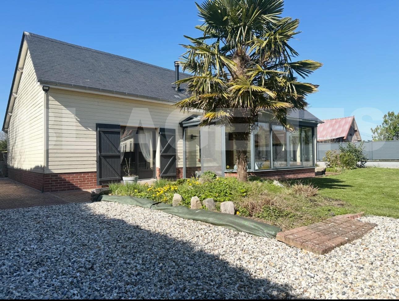 Maison longère 4 Pièce(s) BELLEVILLE-SUR-MER - Photo 2