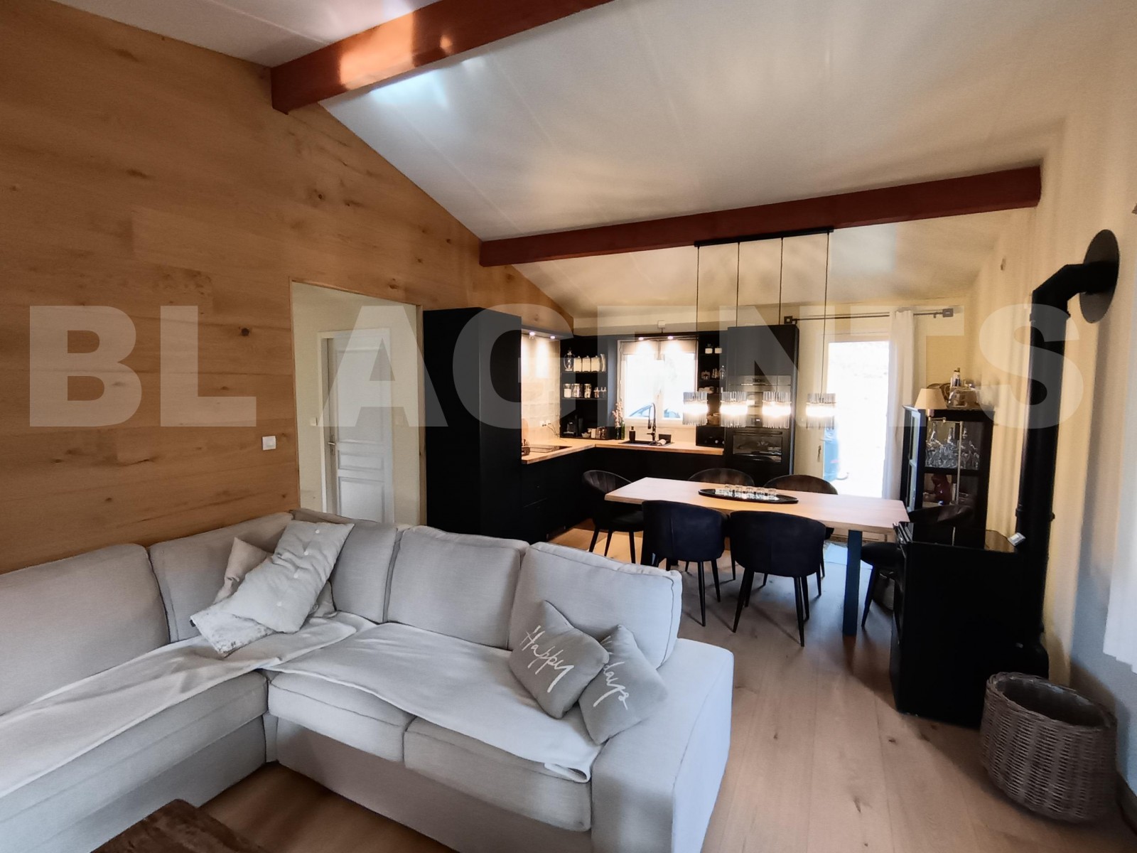 Maison 4 Pièce(s) BROSSAC - Photo 3