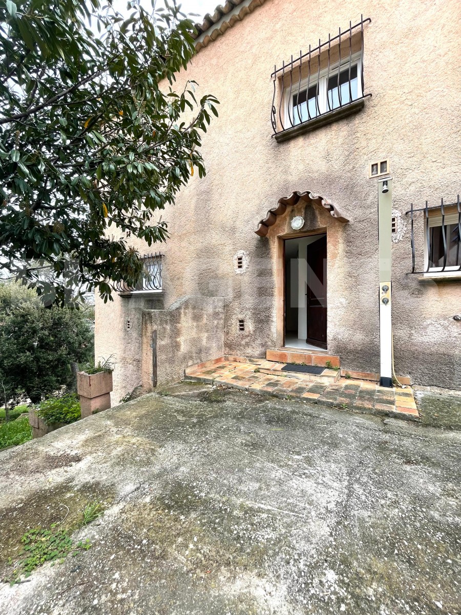 Maison 9 Pièce(s) SAINT-RAPHAEL - Photo 16