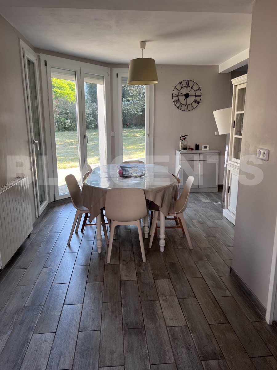 Maison de village 5 Pièce(s) BONNELLES - Photo 8