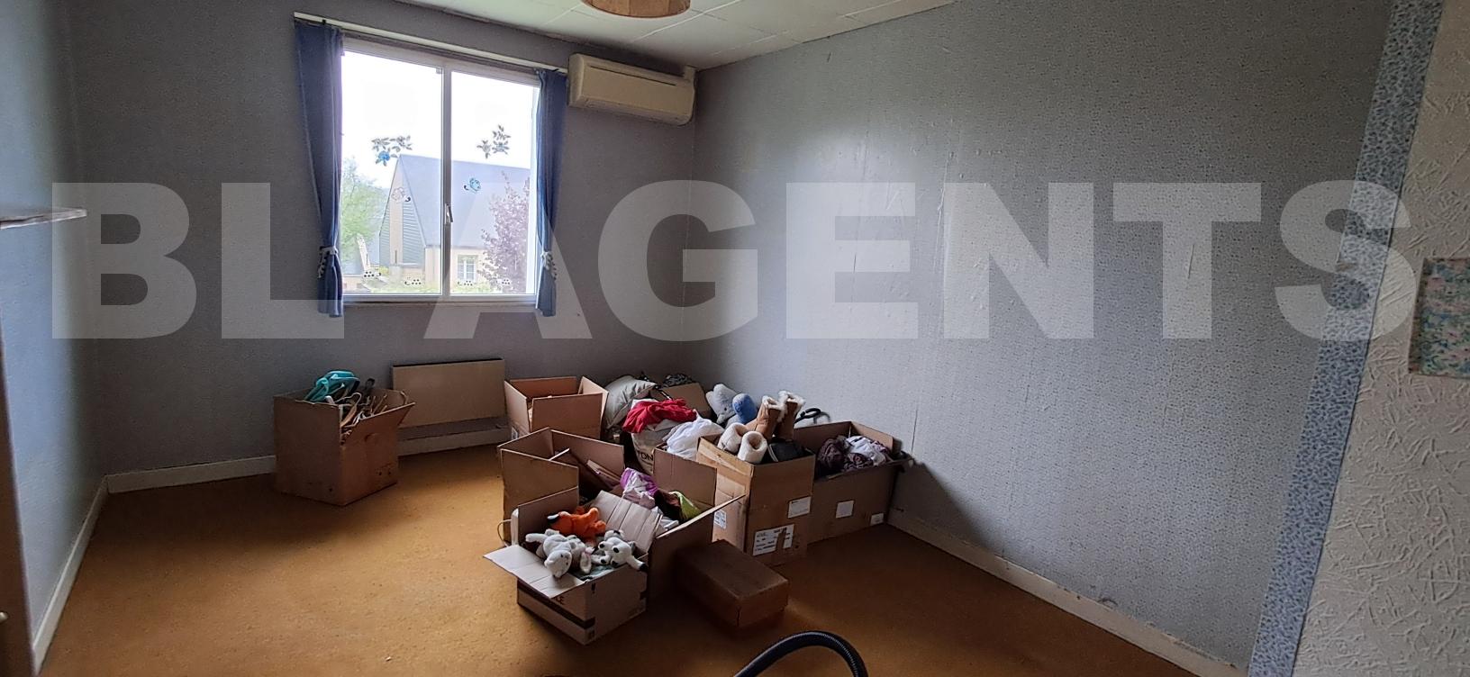 Maison 5 Pièce(s) VRIGNE-AUX-BOIS - Photo 8