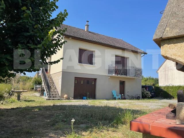 Maison traditionnelle 4 Pièce(s) BESSE-SUR-BRAYE - Photo 1