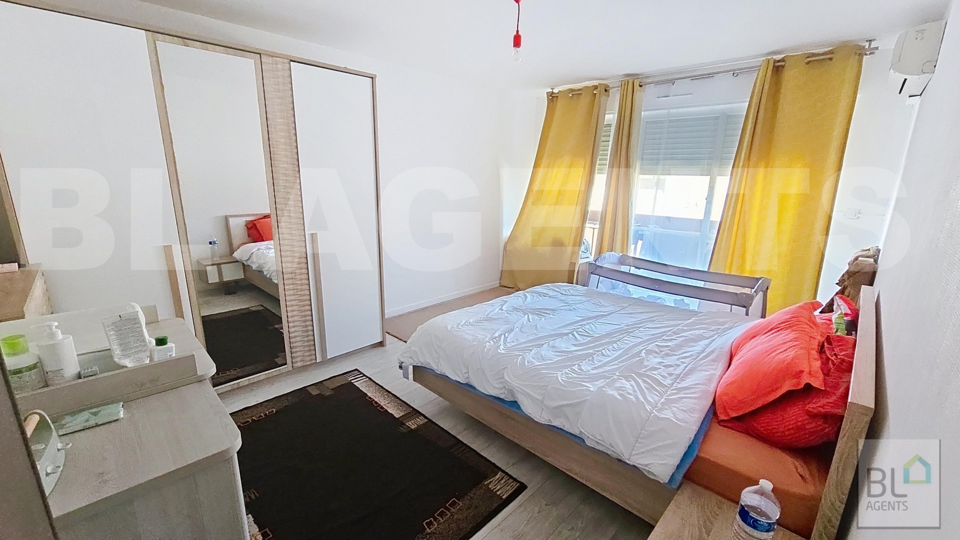 Appartement 5 Pièce(s) MARSEILLE 10EME ARR. - Photo 6