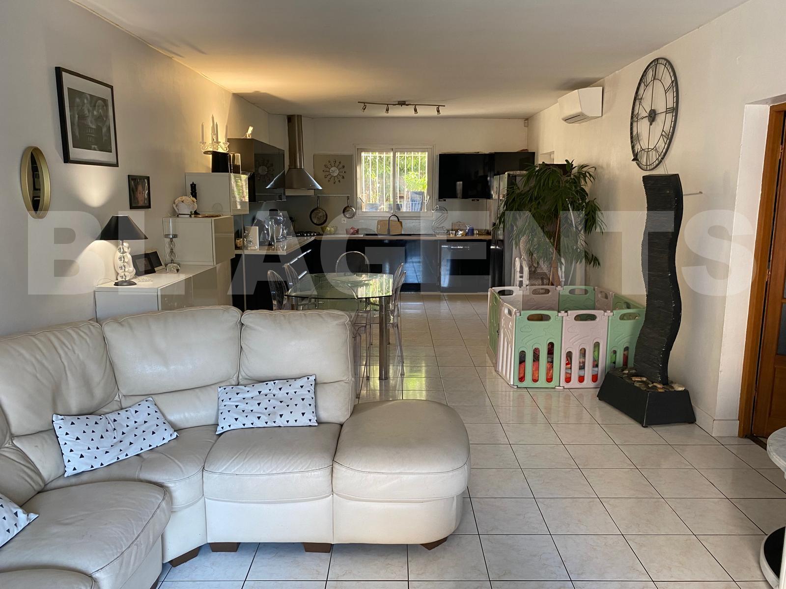 Maison 5 Pièce(s) AGDE - Photo 1