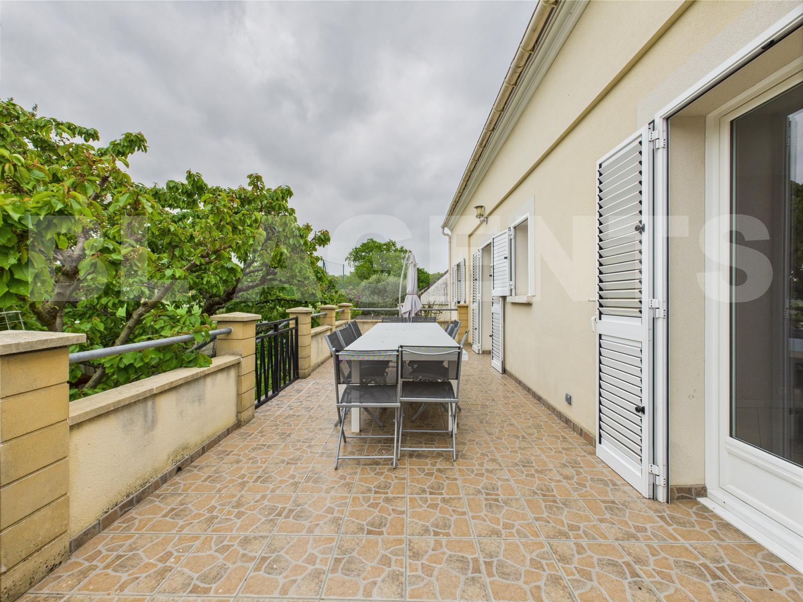 Maison 7 Pièce(s) MAROLLES-EN-HUREPOIX - Photo 3