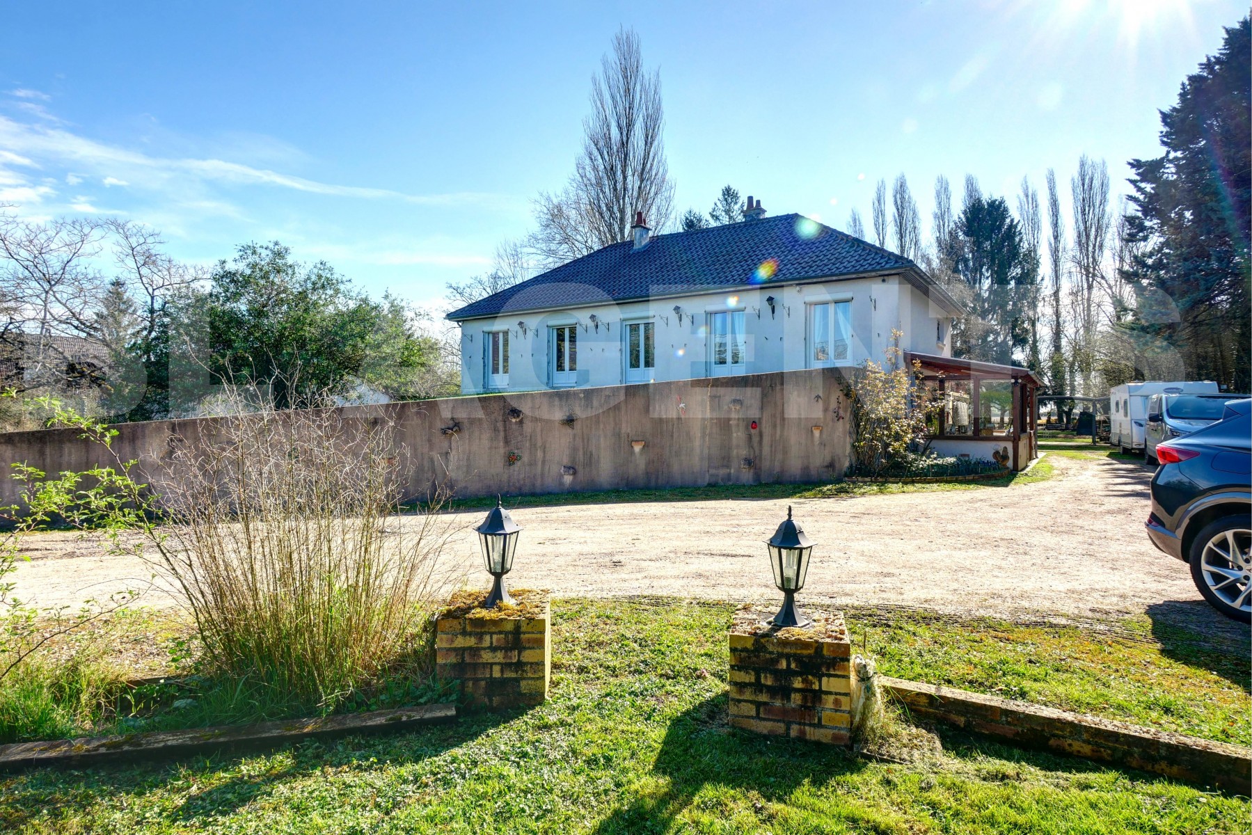 Maison traditionnelle 9 Pièce(s) VIMORY - Photo 1