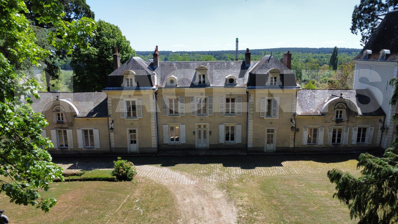 Château 14 Pièce(s) YVRE-L'EVEQUE - Photo 2