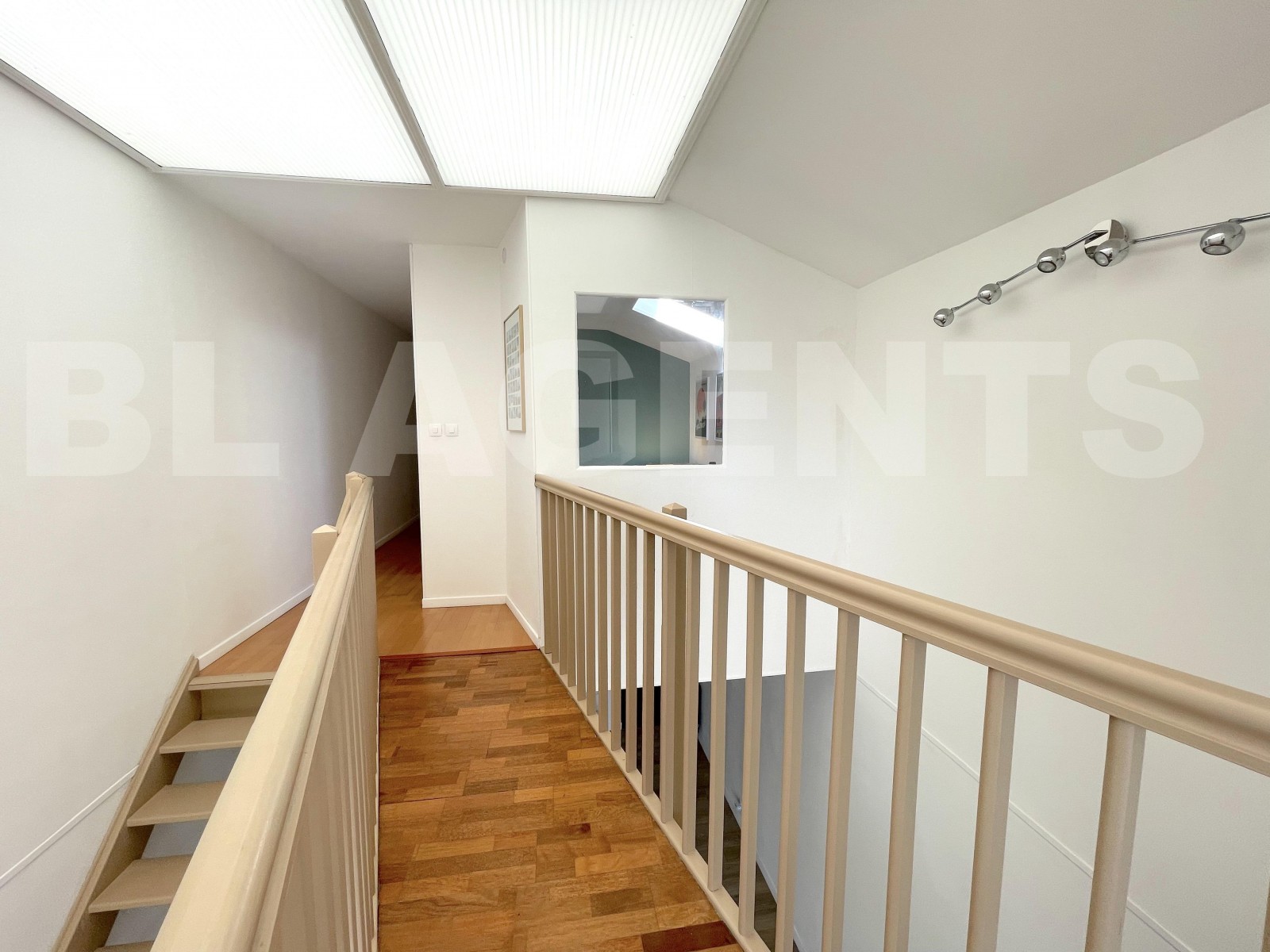 Loft 5 Pièce(s) AUBERS - Photo 4