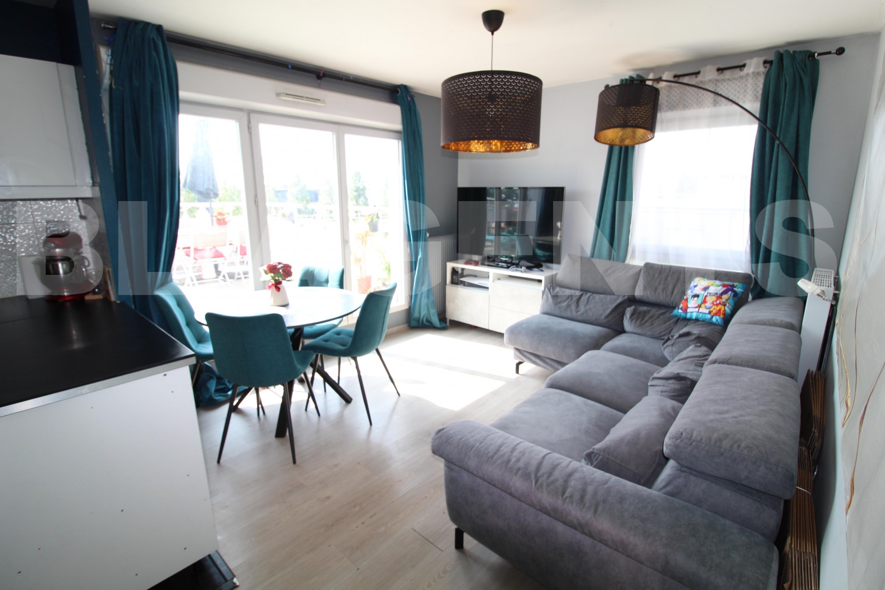 Appartement 3 Pièce(s) LES PAVILLONS-SOUS-BOIS - Photo 3