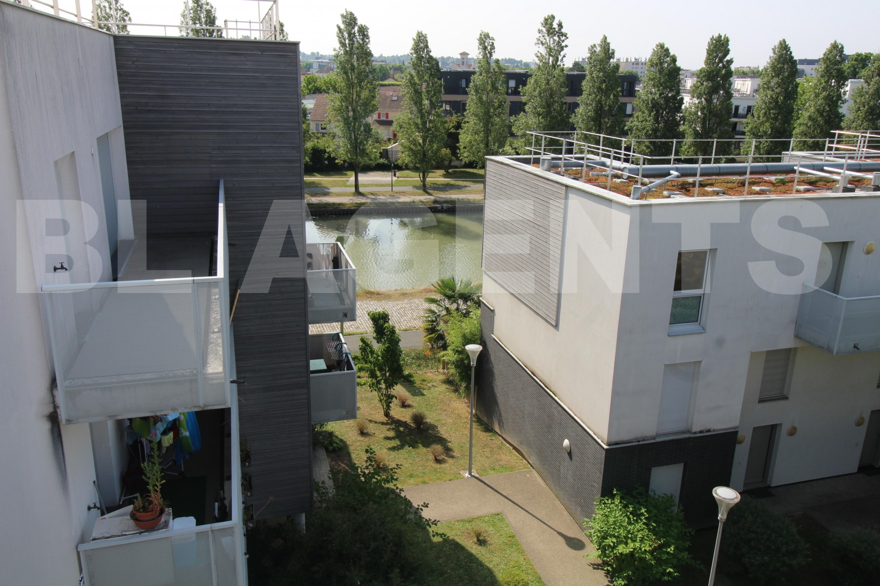Appartement 3 Pièce(s) LES PAVILLONS-SOUS-BOIS - Photo 11