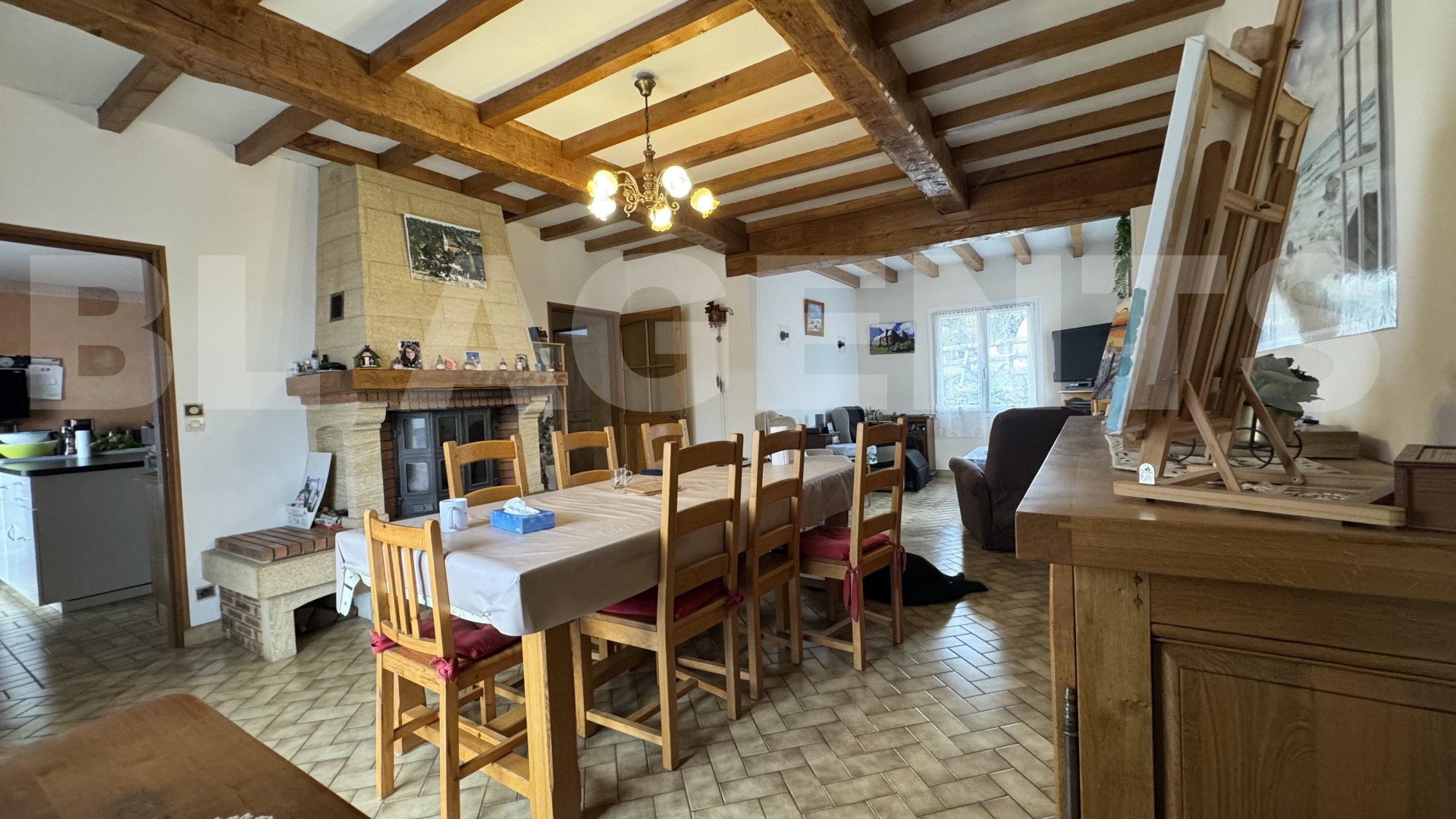 Maison 8 Pièce(s) SAINT-JOIRE - Photo 3
