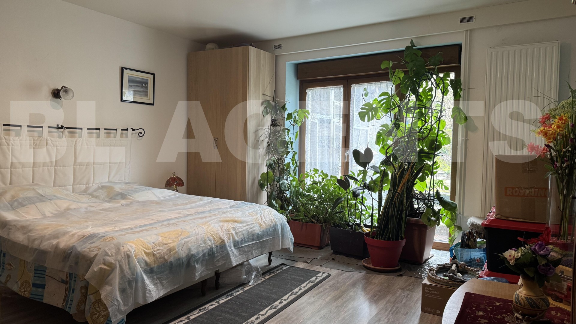Maison 8 Pièce(s) SAINT-JOIRE - Photo 8