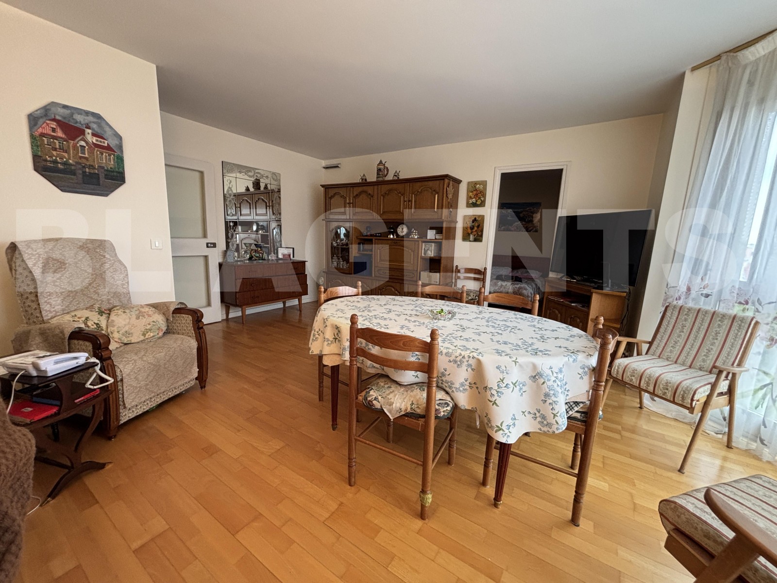 Appartement 2 Pièce(s) SAINT-MAUR-DES-FOSSES - Photo 4