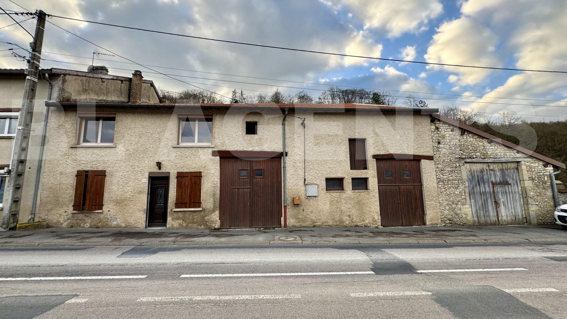 Maison 4 Pièce(s) SAINT-AMAND-SUR-ORNAIN - Photo 2
