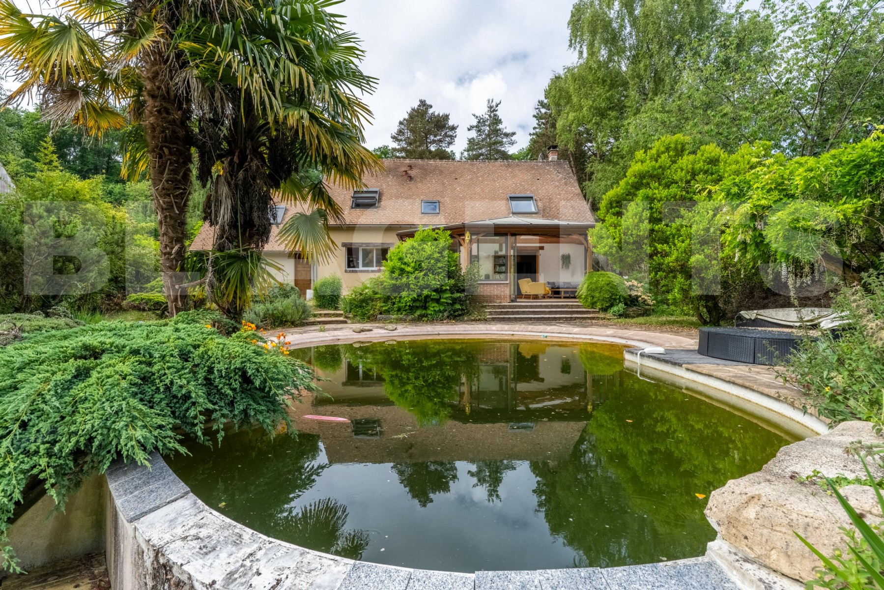 Maison 7 Pièce(s) DROUE-SUR-DROUETTE - Photo 1