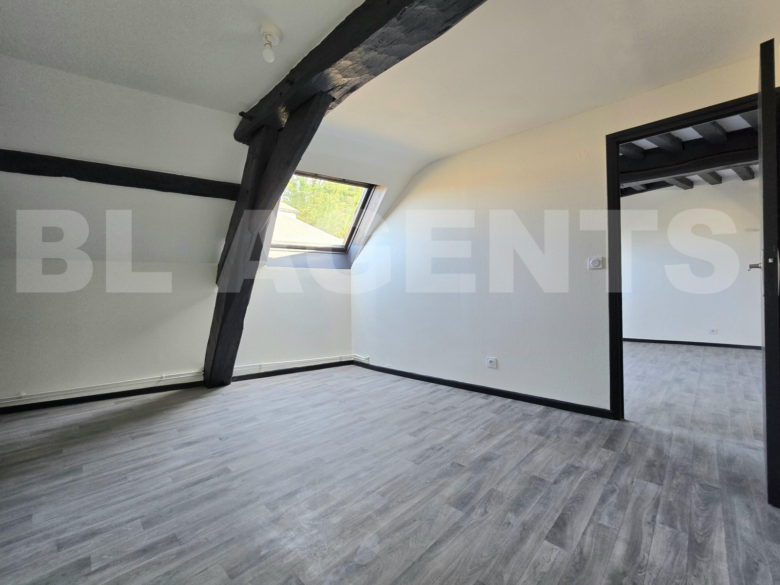 Appartement 2 Pièce(s) SEDAN - Photo 4