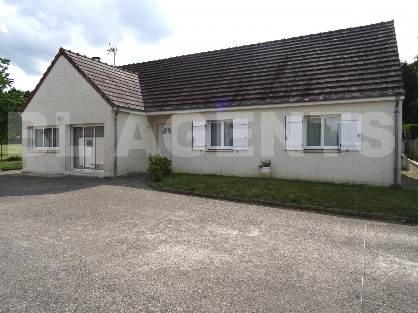 Maison 6 Pièce(s) APPOIGNY - Photo 1