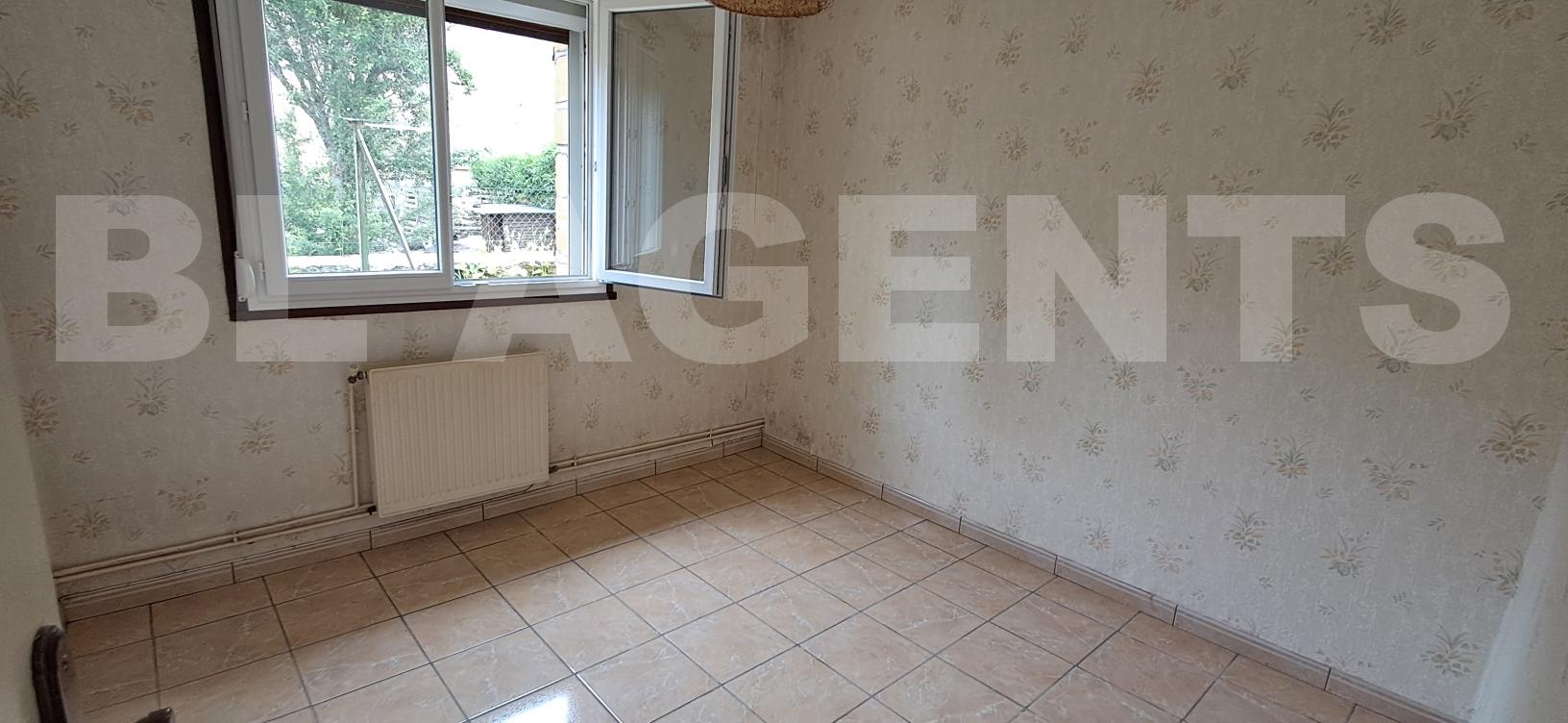 Maison 6 Pièce(s) VRIGNE-AUX-BOIS - Photo 4