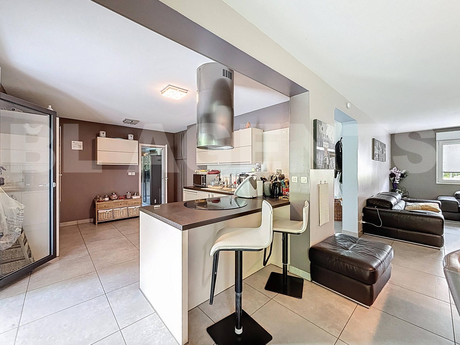 Maison contemporaine 10 Pièce(s) REHON - Photo 9