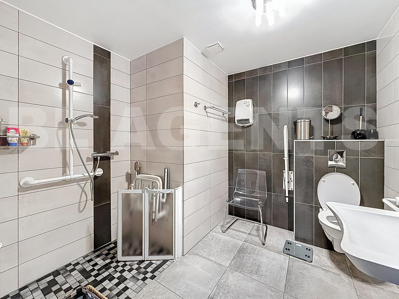Maison contemporaine 10 Pièce(s) REHON - Photo 20