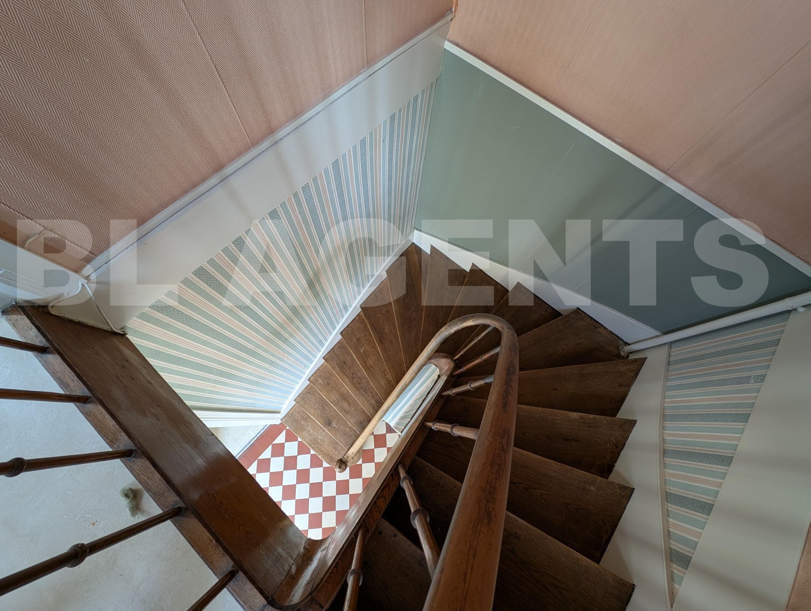 Maison de ville 3 Pièce(s) YVRE-L'EVEQUE - Photo 6
