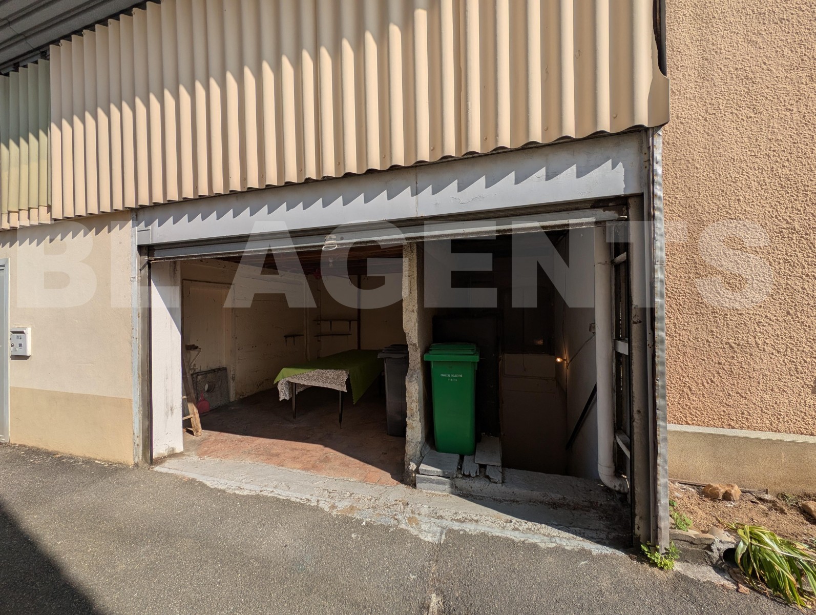 Maison de ville 3 Pièce(s) YVRE-L'EVEQUE - Photo 12