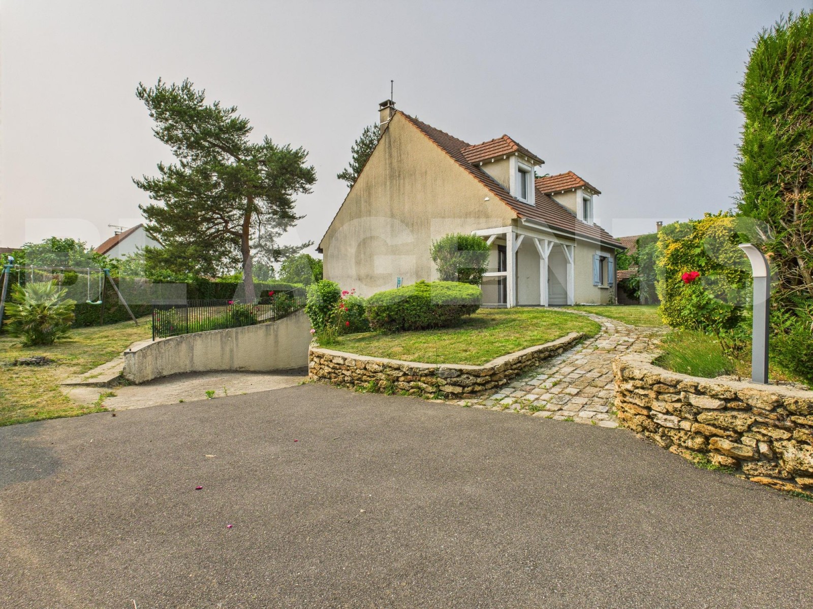 Maison 6 Pièce(s) CHEPTAINVILLE - Photo 1