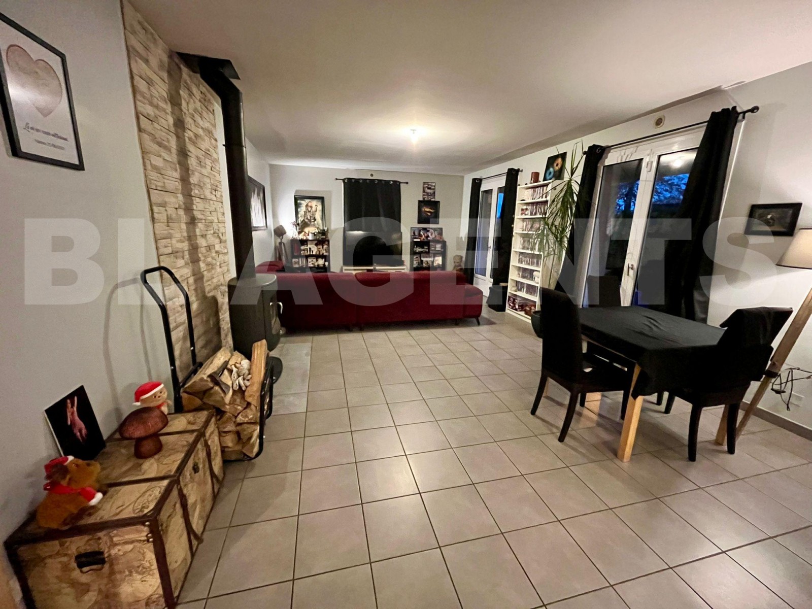 Maison de ville 4 Pièce(s) LA POMMERAIE-SUR-SEVRE - Photo 3