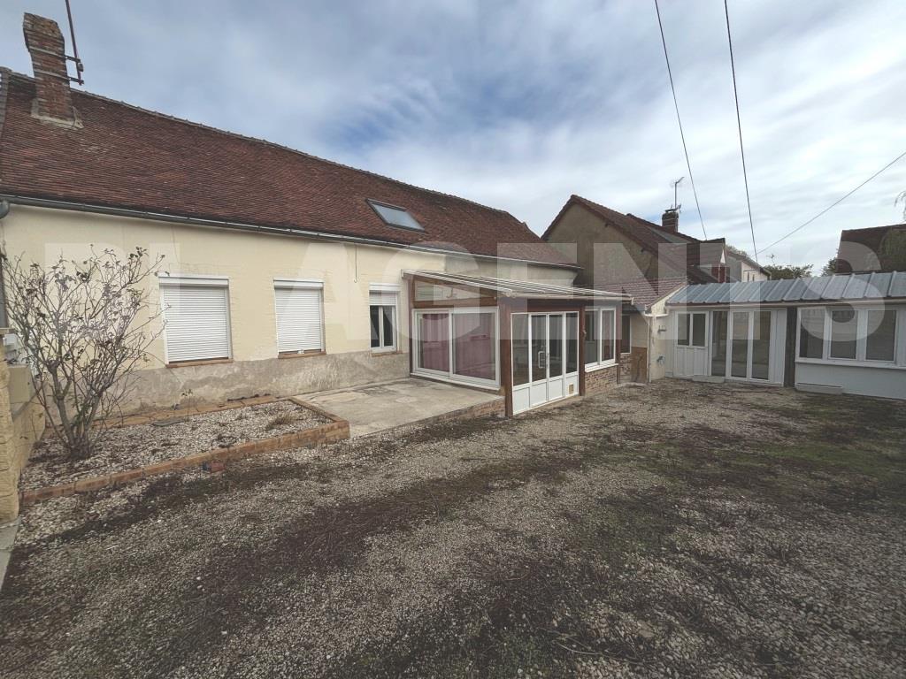 Maison de village 5 Pièce(s) CHAMPLOST - Photo 3