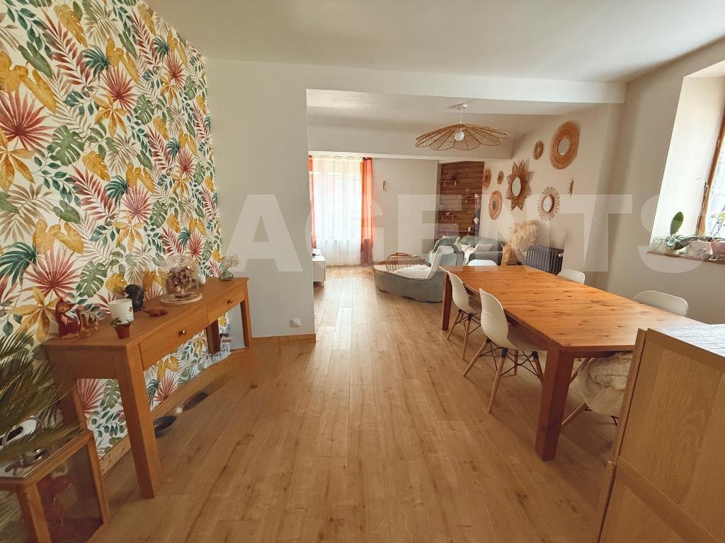 Maison de village 7 Pièce(s) FLEURY-LA-VALLEE - Photo 1