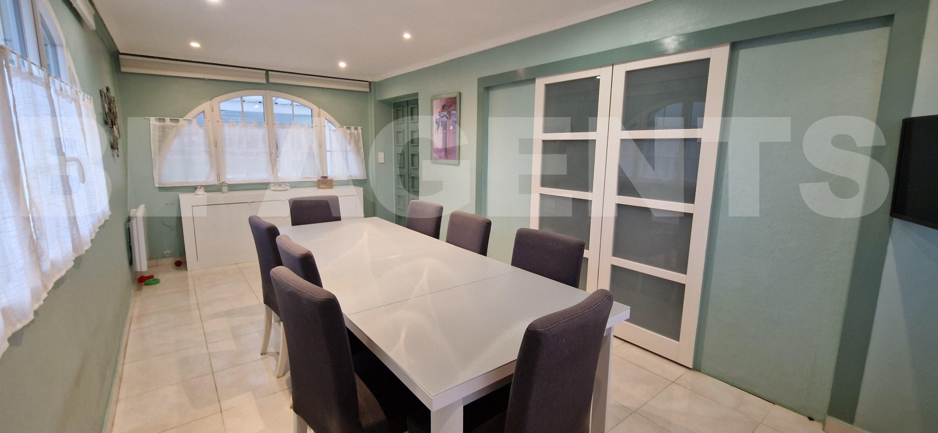 Propriété 10 Pièce(s) COURLON-SUR-YONNE - Photo 5