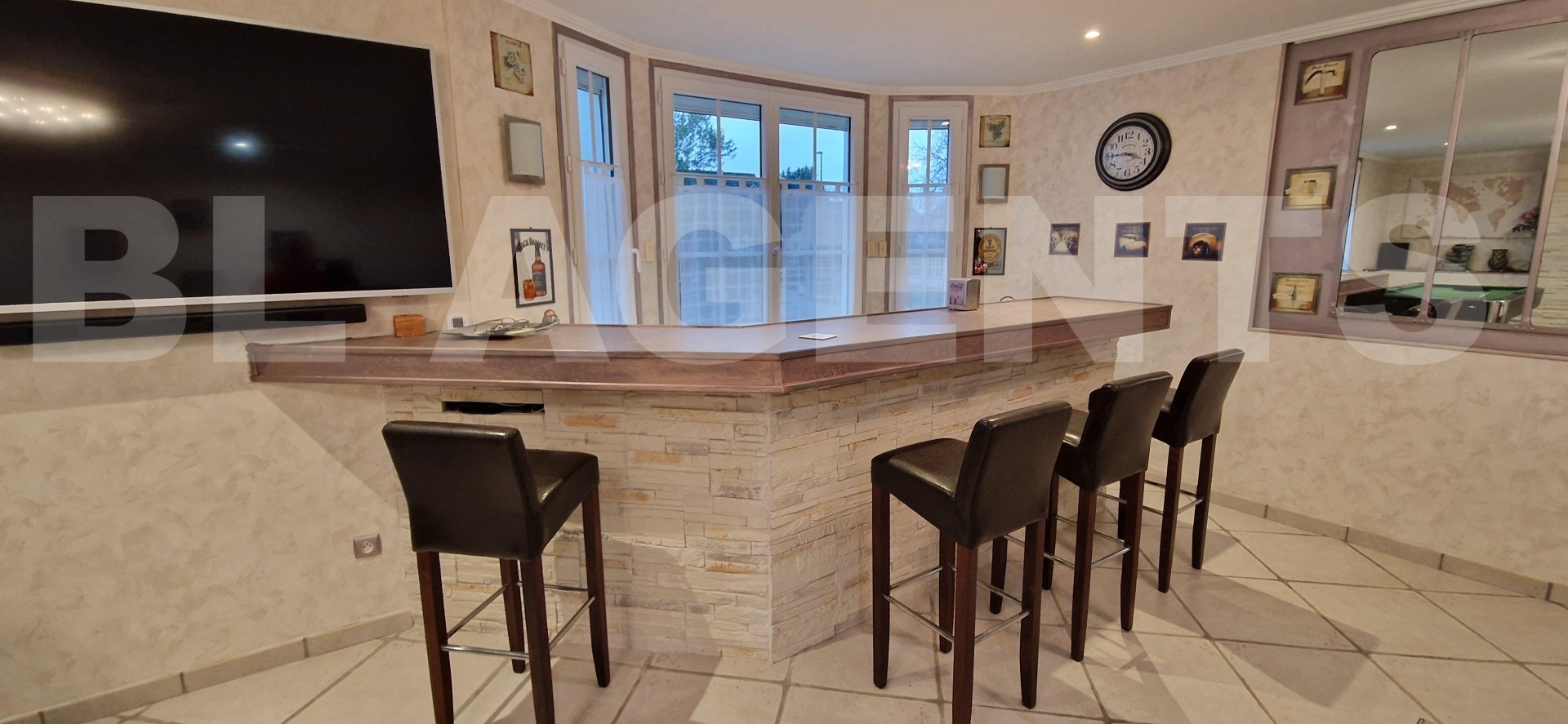 Propriété 10 Pièce(s) COURLON-SUR-YONNE - Photo 8