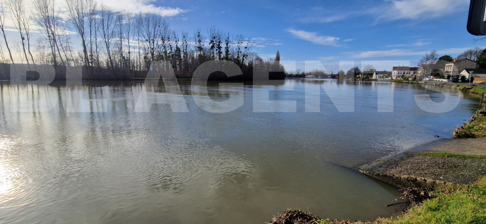 Propriété 10 Pièce(s) COURLON-SUR-YONNE - Photo 24