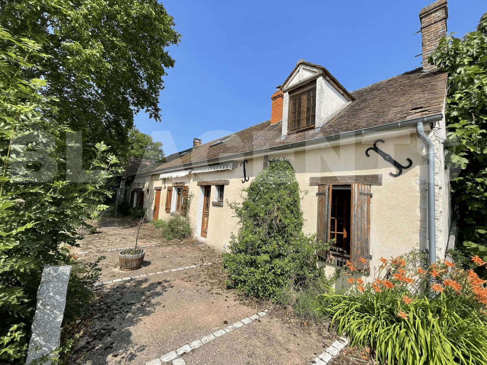 Maison 7 Pièce(s) CORQUILLEROY - Photo 2