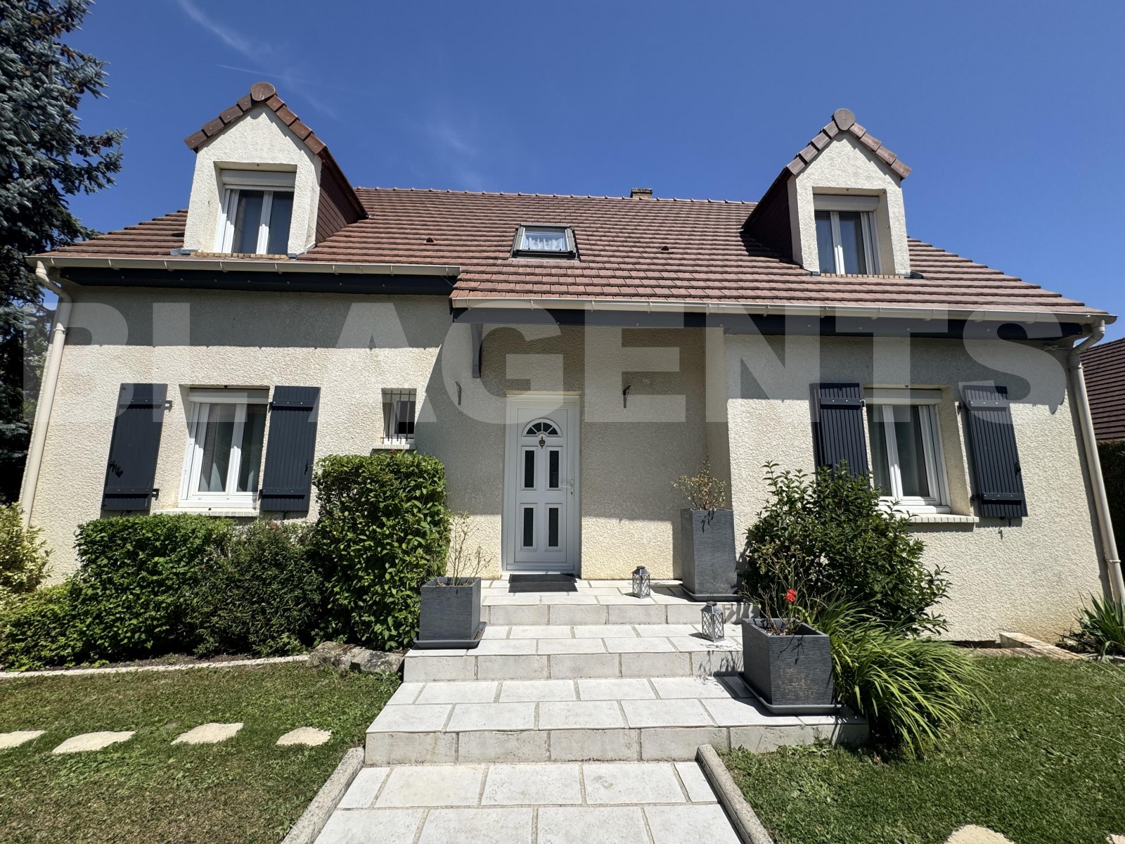 Maison traditionnelle 5 Pièce(s) OTHIS - Photo 1