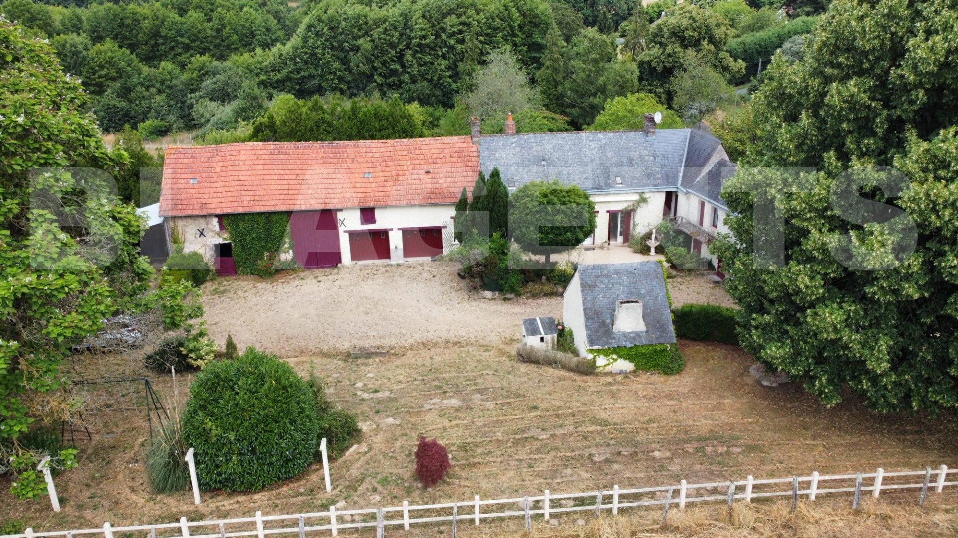 Propriété 5 Pièce(s) MAYET - Photo 2