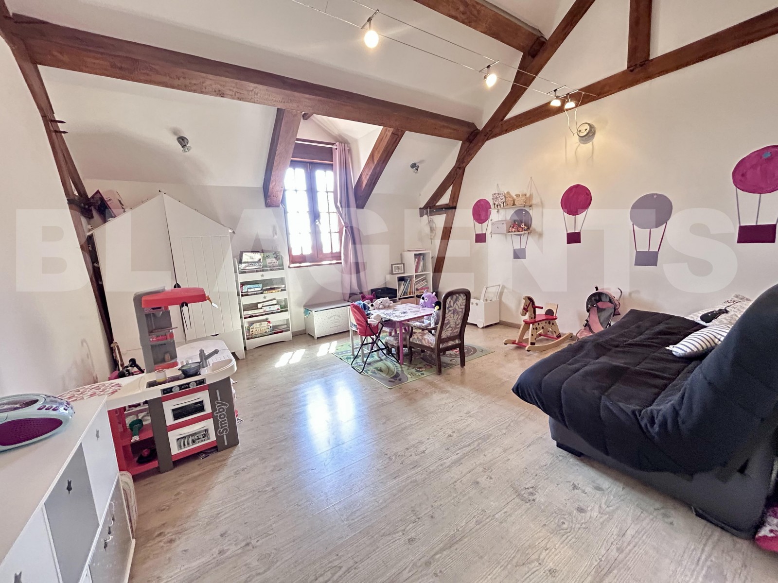 Maison traditionnelle 7 Pièce(s) COULOMMIERS - Photo 10