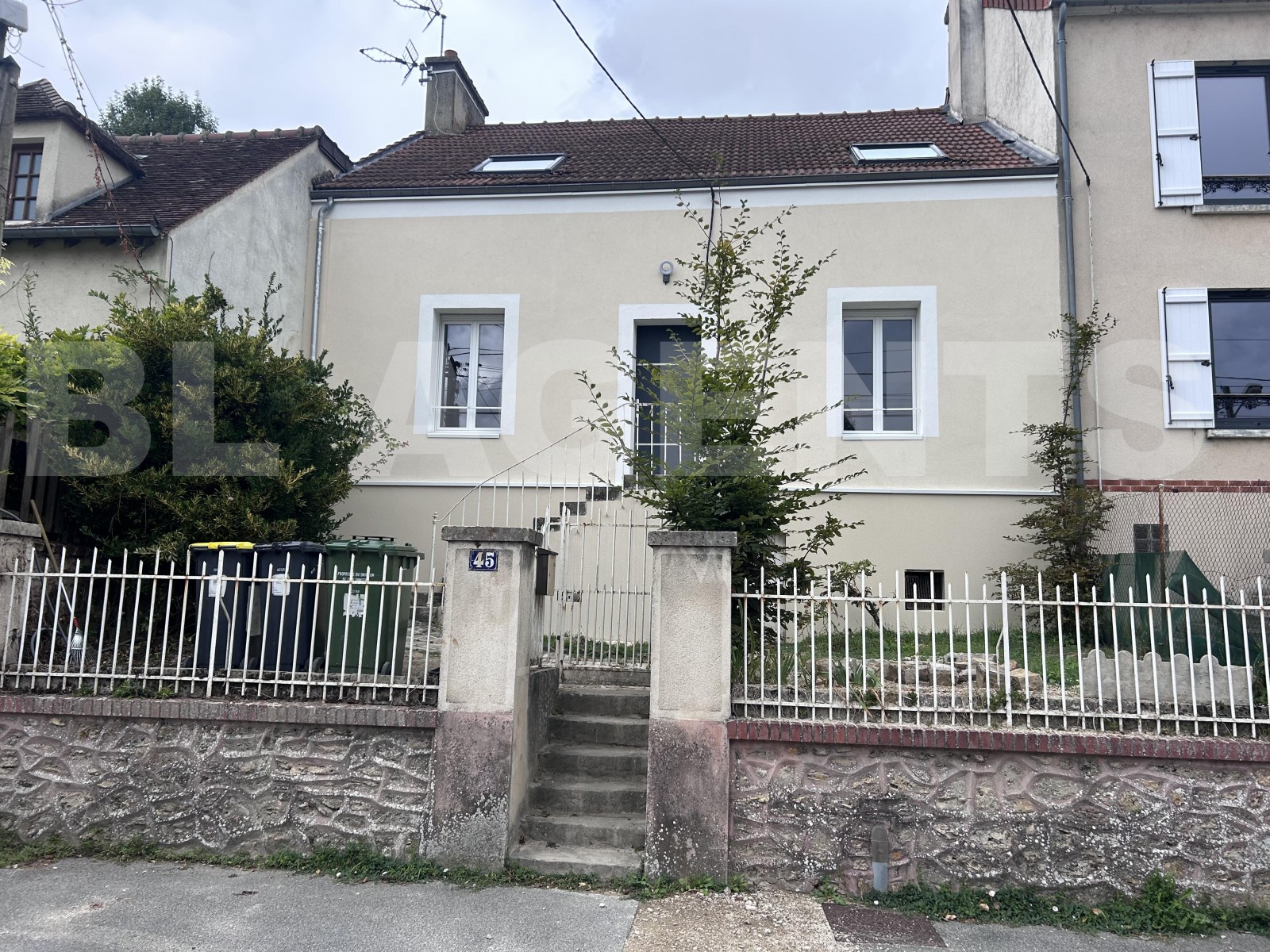 Maison ancienne 6 Pièce(s) COULOMMIERS - Photo 1