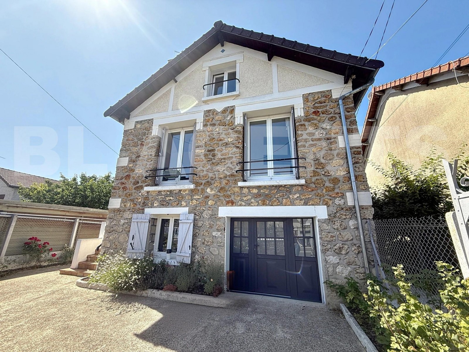 Maison 4 Pièce(s) VAIRES-SUR-MARNE - Photo 1