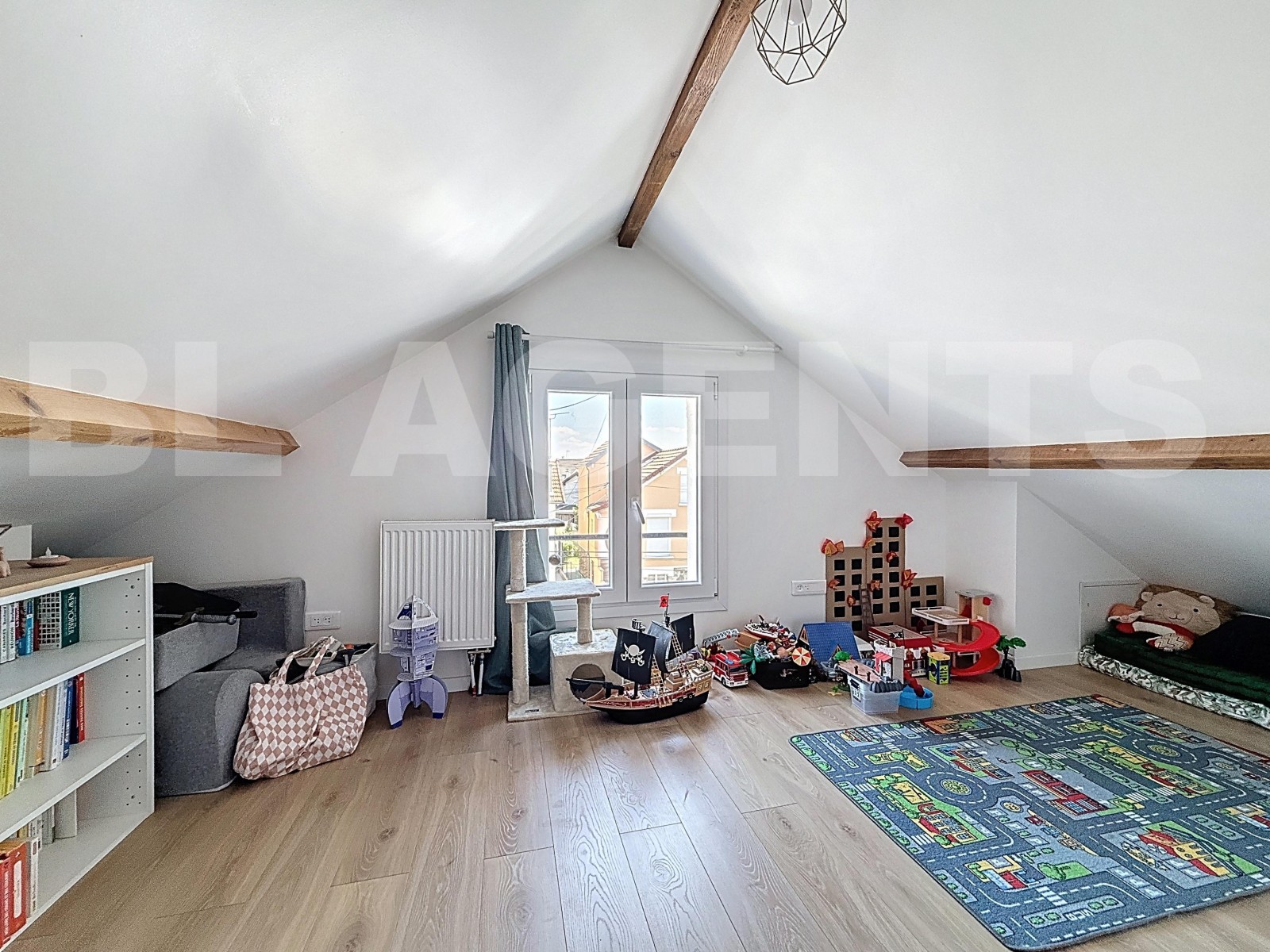 Maison 4 Pièce(s) VAIRES-SUR-MARNE - Photo 11