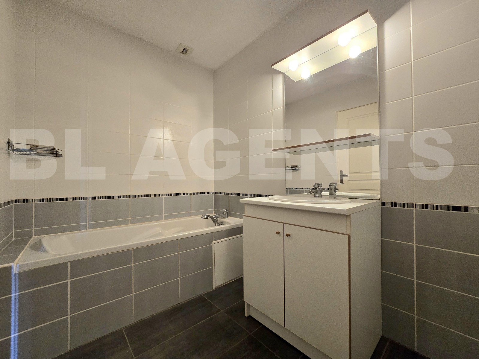 Appartement 4 Pièce(s) SEDAN - Photo 7