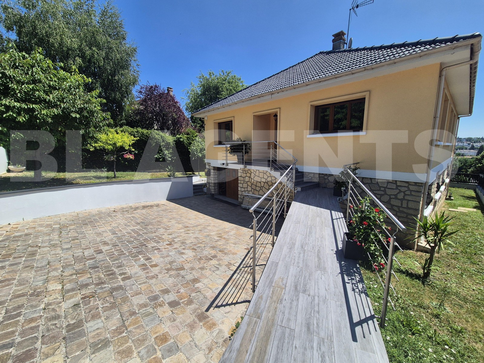 Maison contemporaine 7 Pièce(s) POMPONNE - Photo 3