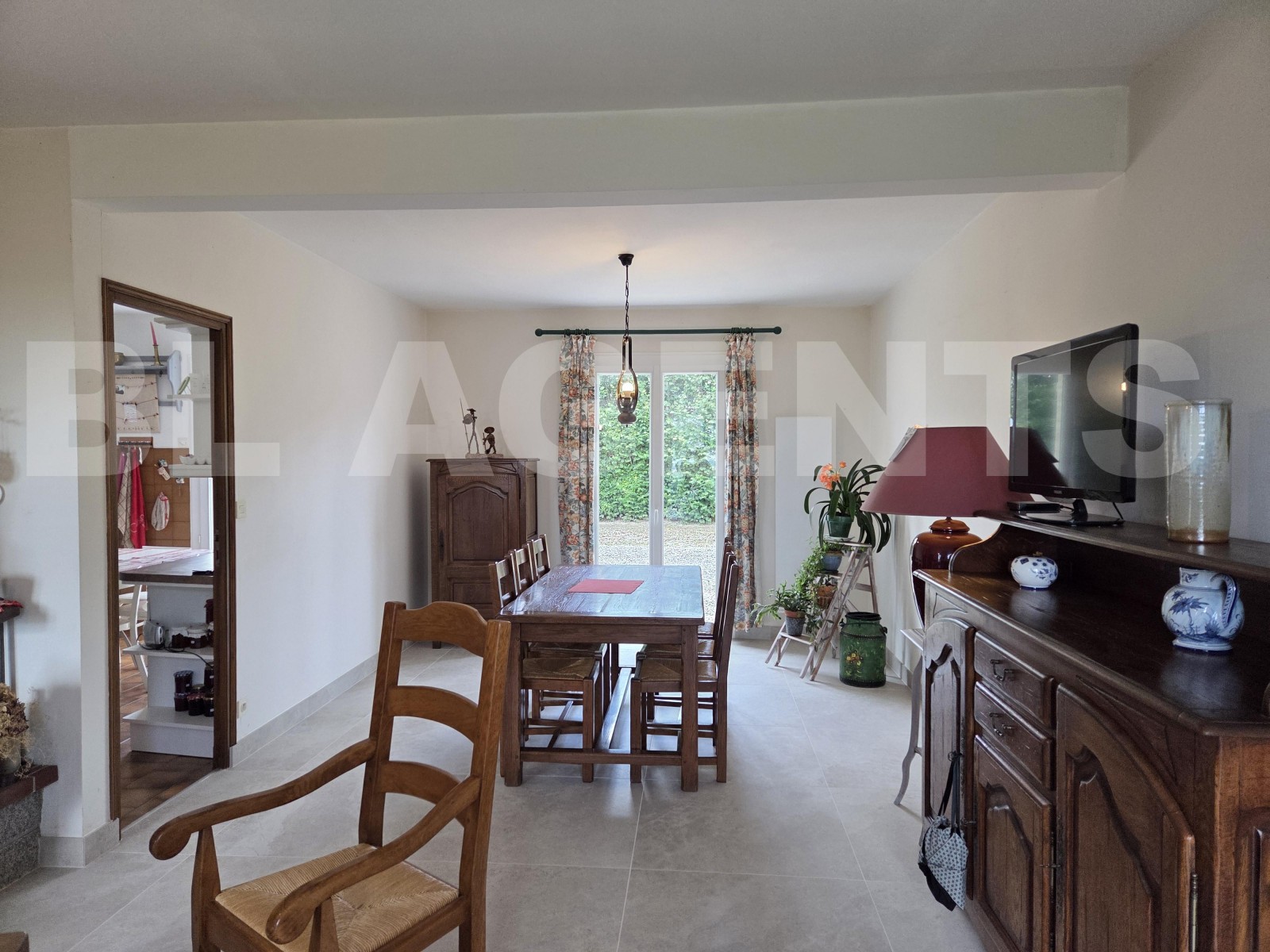 Propriété 5 Pièce(s) QUARRE-LES-TOMBES - Photo 2
