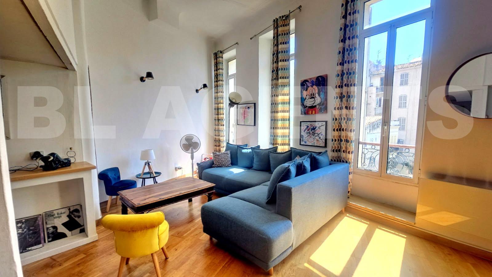 Appartement 5 Pièce(s) MARSEILLE 6EME ARR. - Photo 3