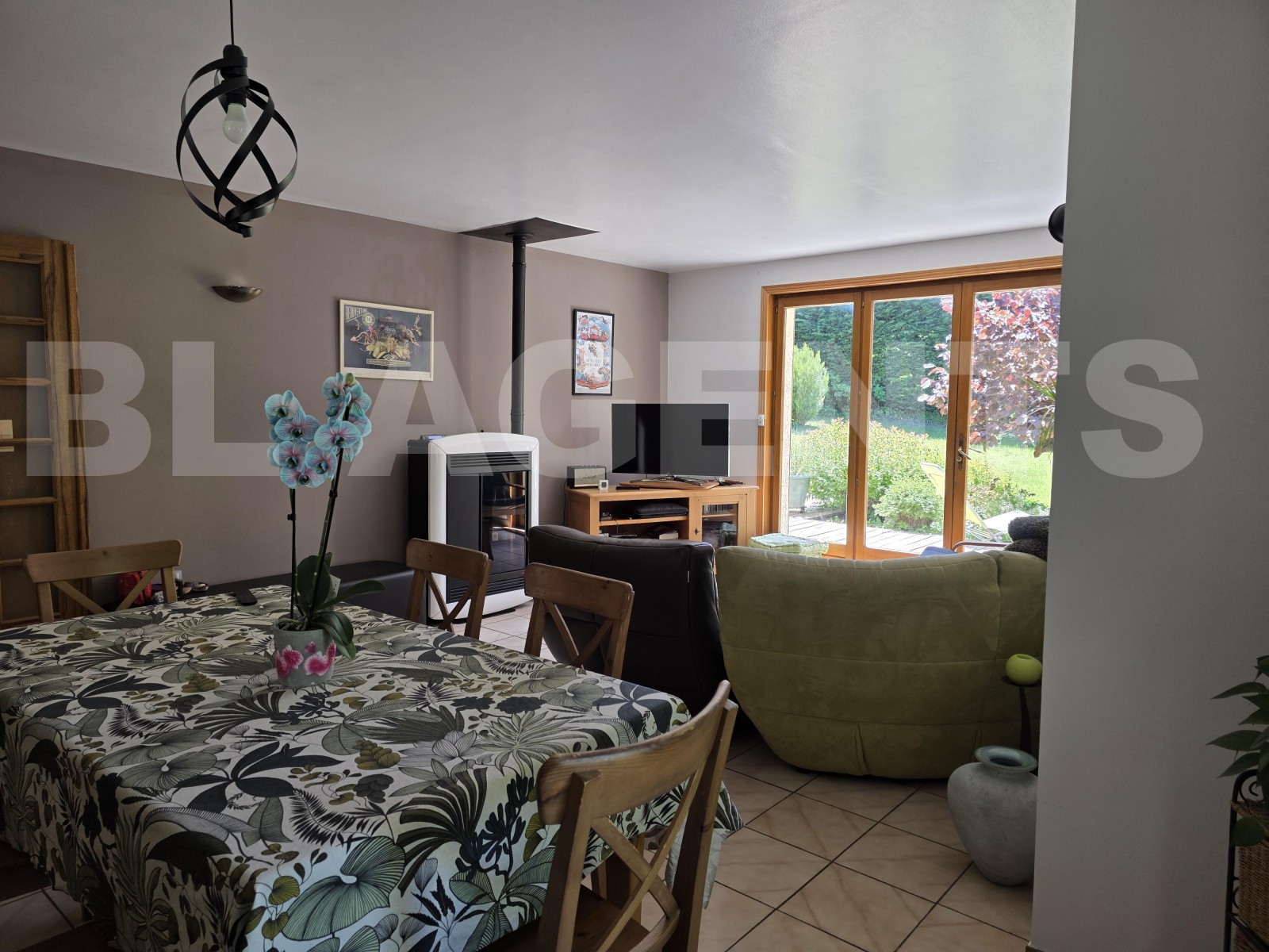 Maison 5 Pièce(s) SAINT-MARTIN-DE-QUEYRIERES - Photo 13