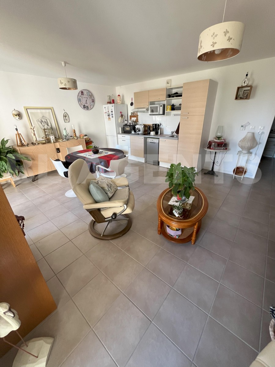 Appartement 3 Pièce(s) SAINT-NAZAIRE - Photo 2